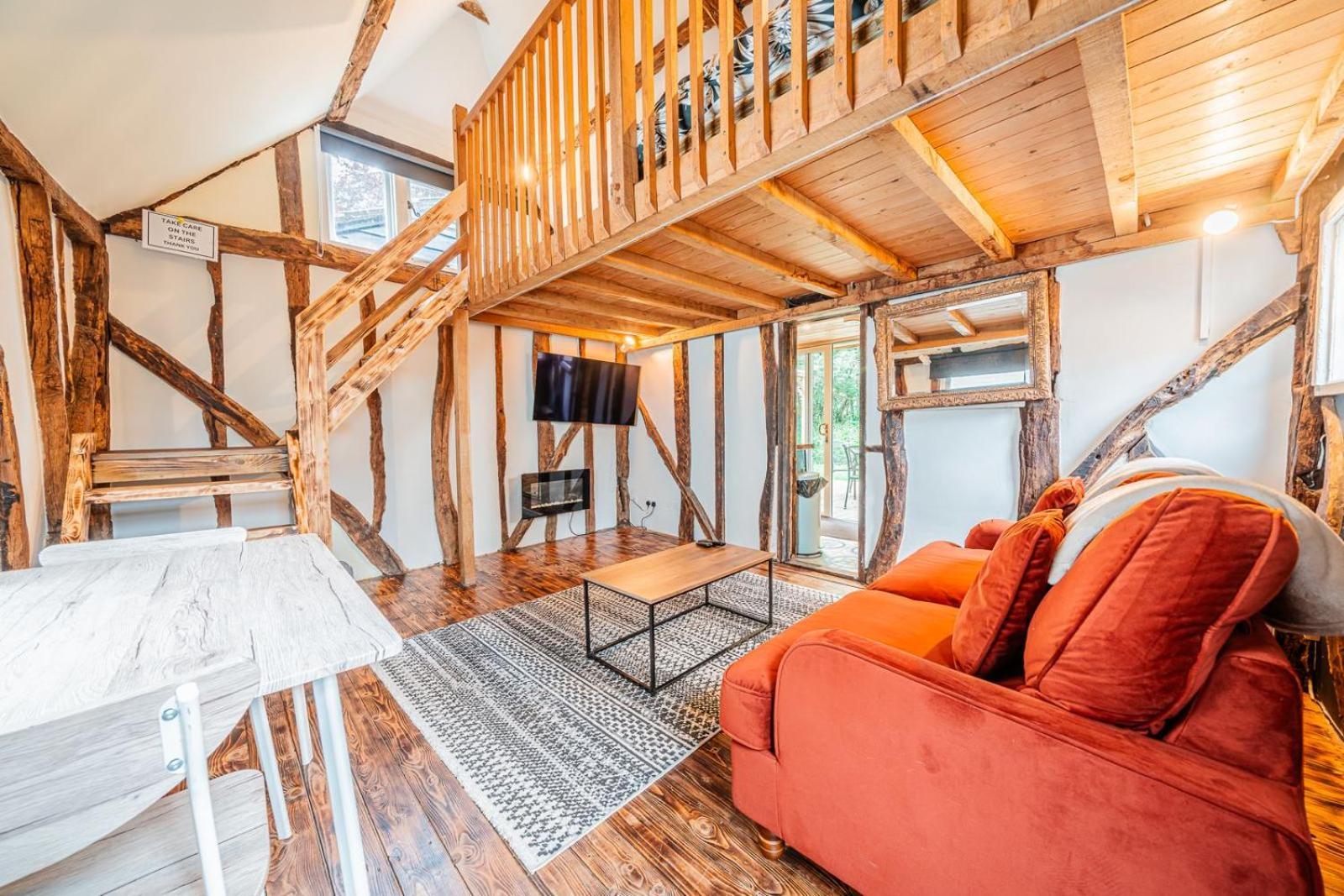 Cozy Cottage With Hot Tub! Cadnam Экстерьер фото